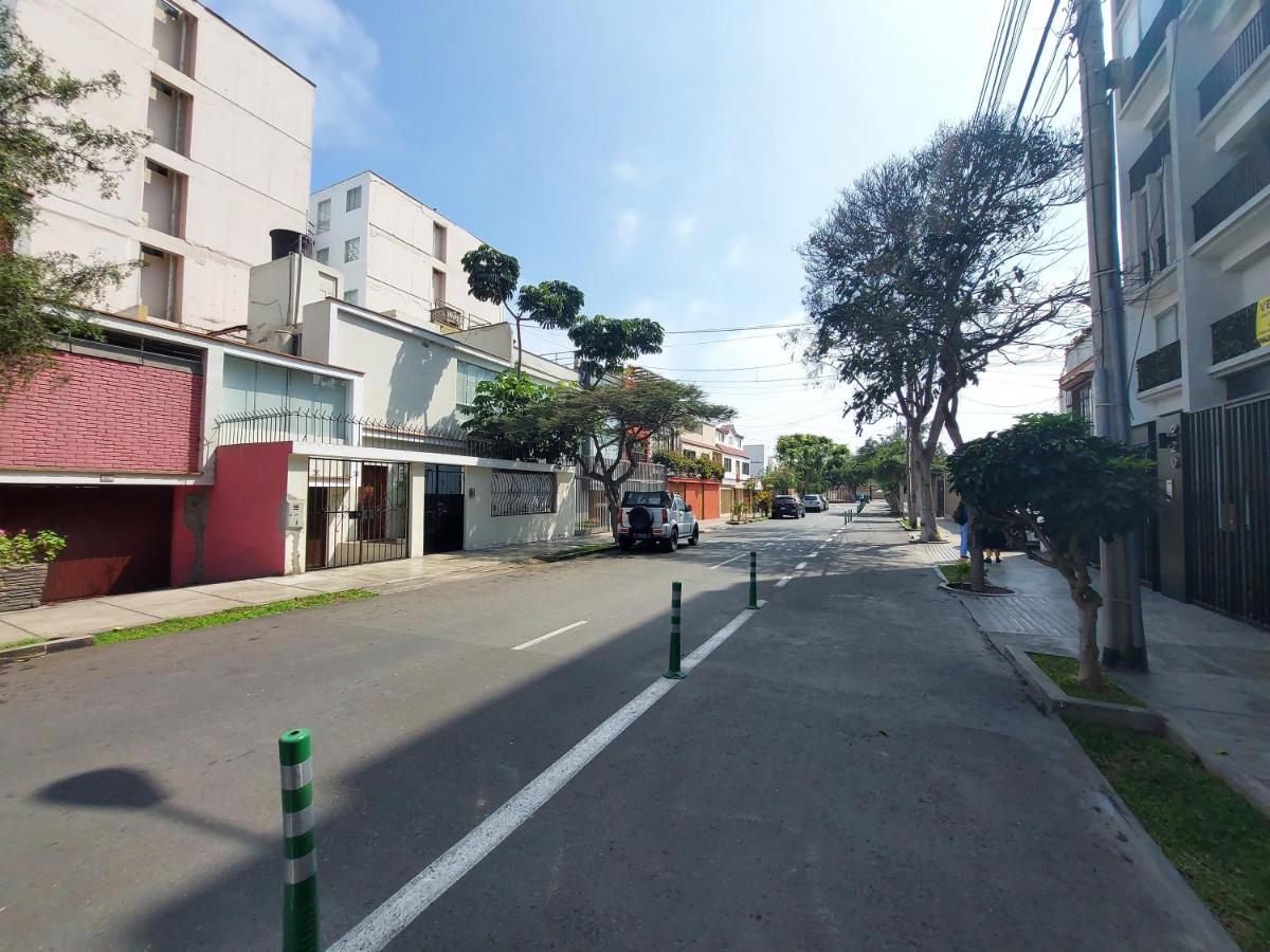 Habitacion Con Bano Privado Acceso A Cocina Y Terraza En Miraflores Lima Exterior photo